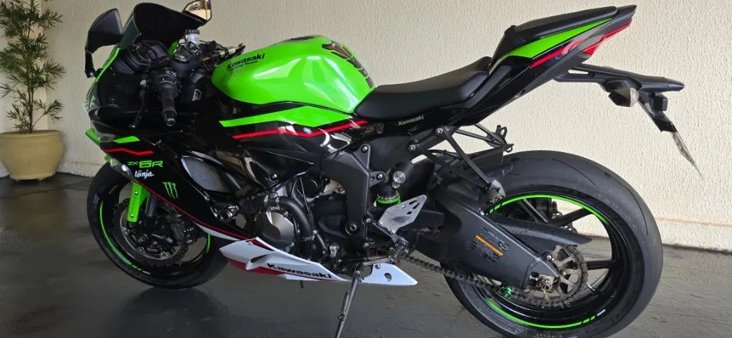 Kawasaki Zx-6r 636cc 2022 - 1518328874 | OLX