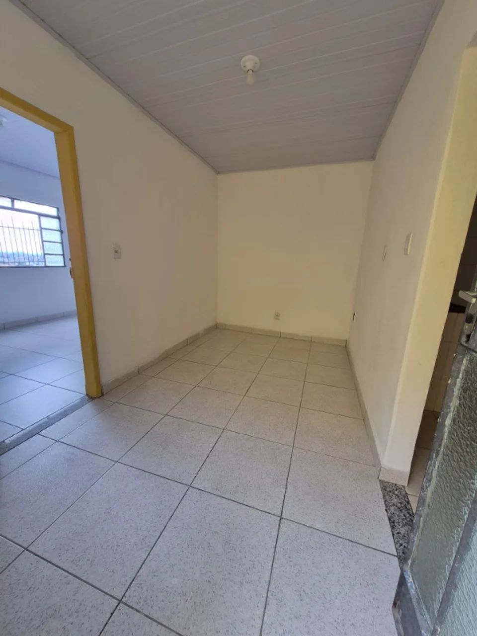 Casa com 2 quartos para alugar em Belo Horizonte - Foto 2