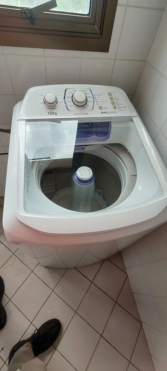 Vendo máquina Electrolux 12kg  - Foto 3