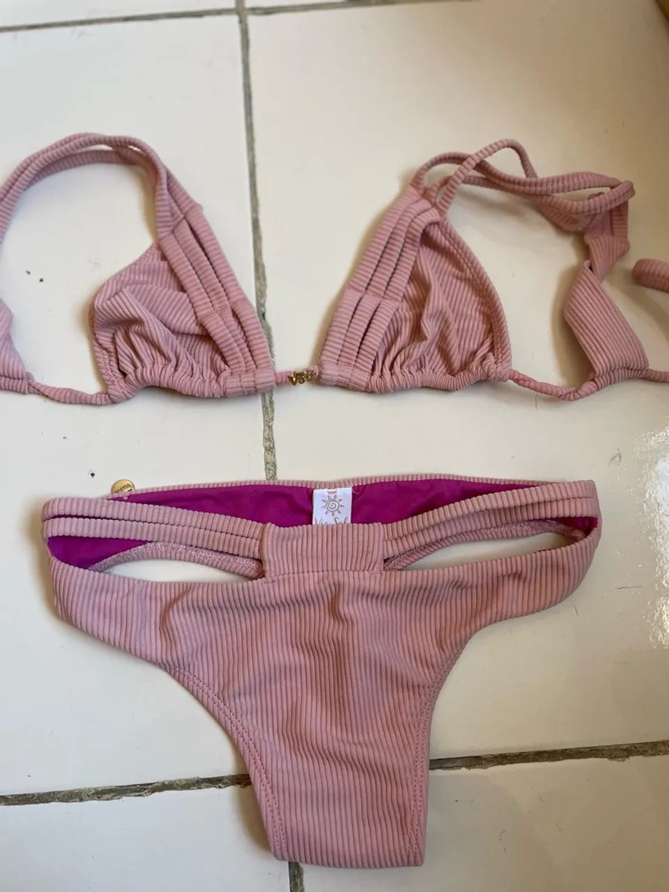 Biquíni rosa 