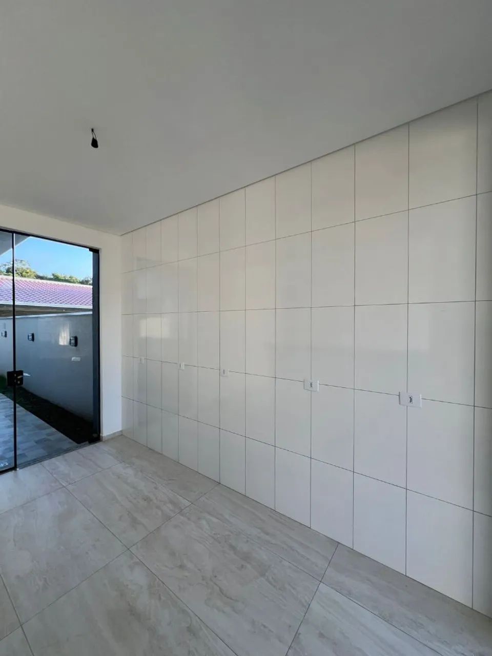 VENDO CASA NOVA EM GUARATUBA  - Foto 5