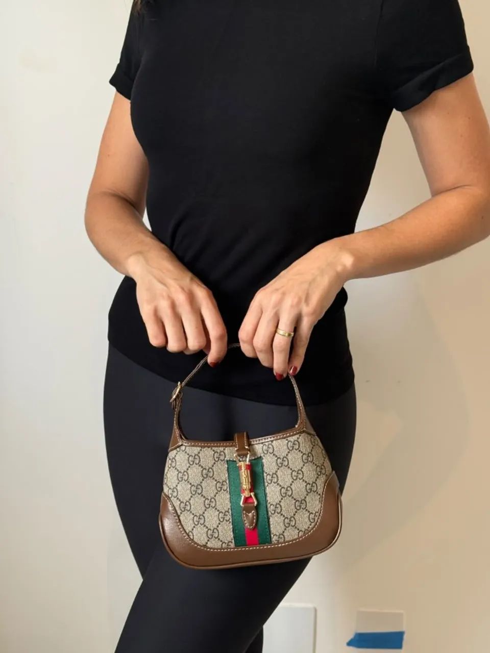 bolsa gucci mini shoulder bag monograma - Foto 2