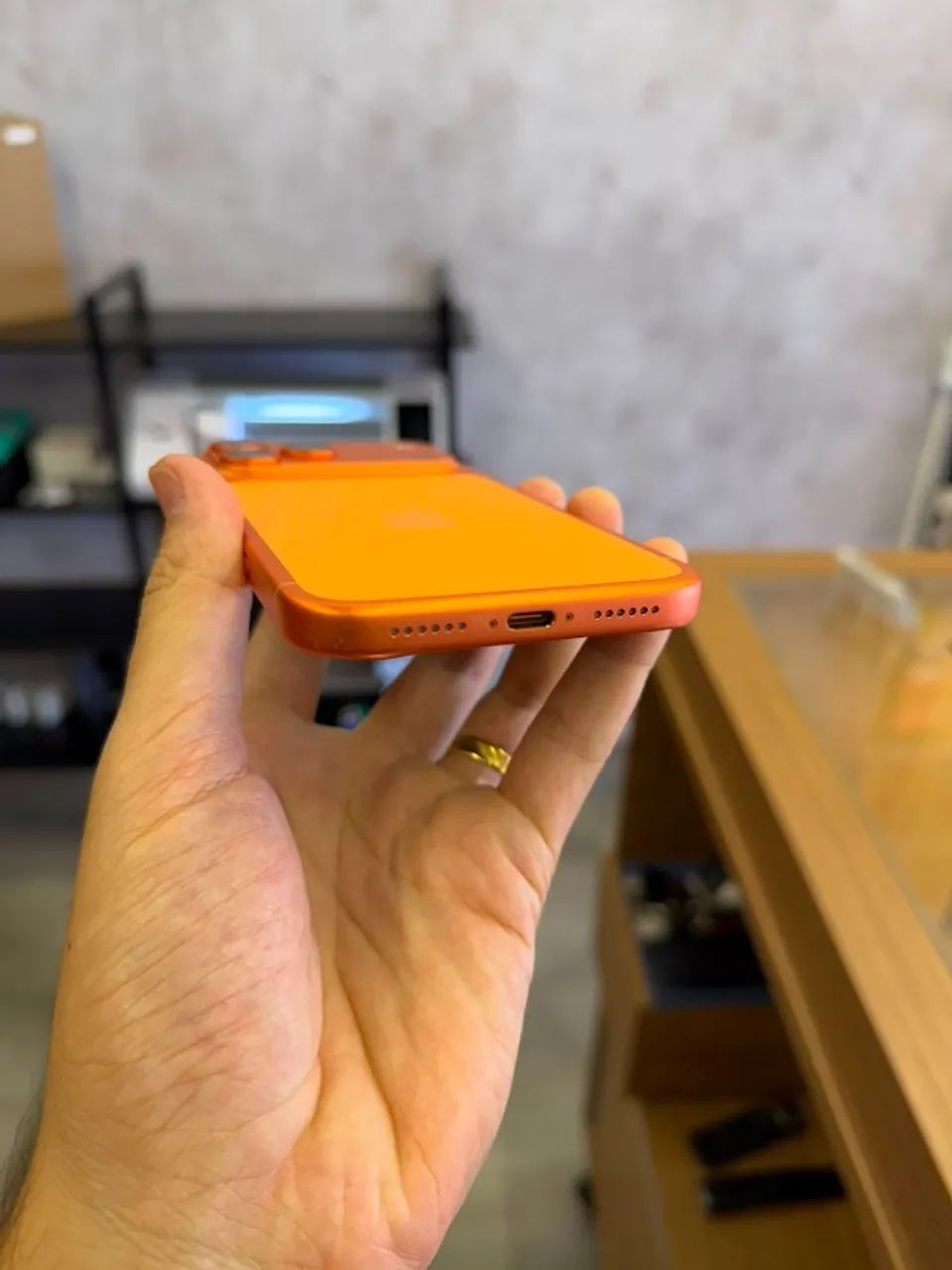 iPhone 17 pro max 256gb Laranja (Anápolis) - Foto 4