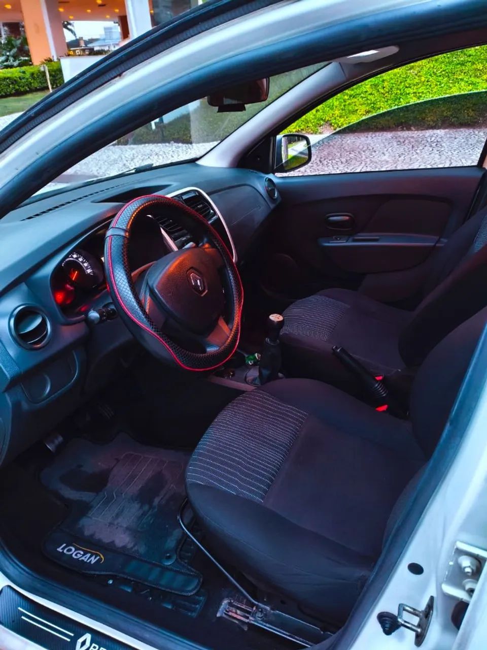 Renault Logan Authentique Flex 1.0 12V 4P 2018 - Foto 3
