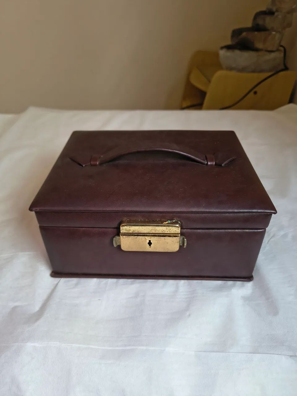 Caixa porta jóias antigo 
