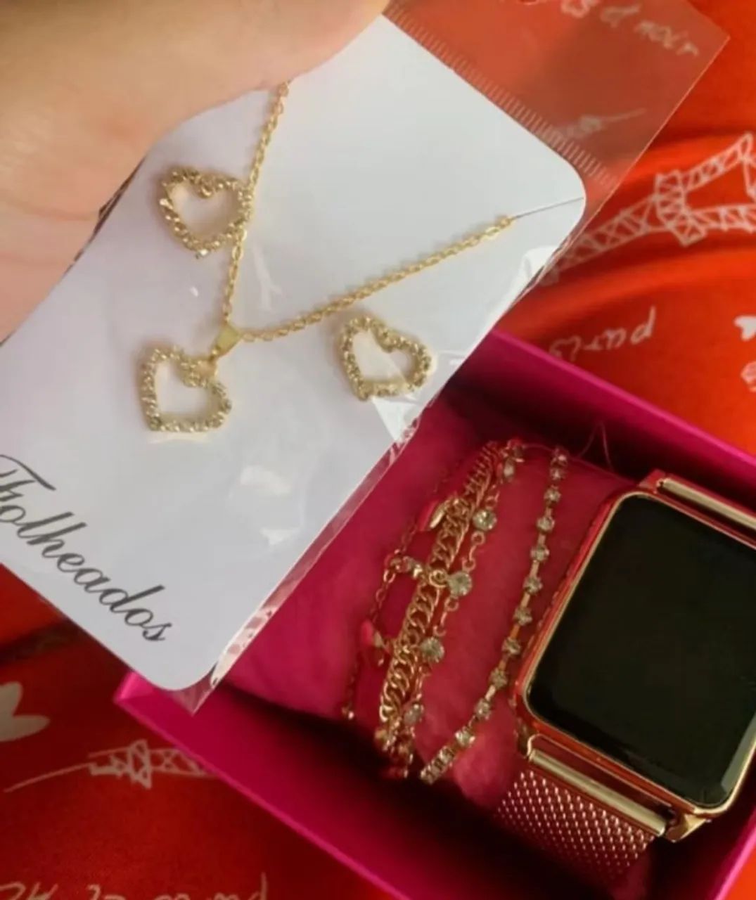 Relógio digital com colar brinco e pulseira 