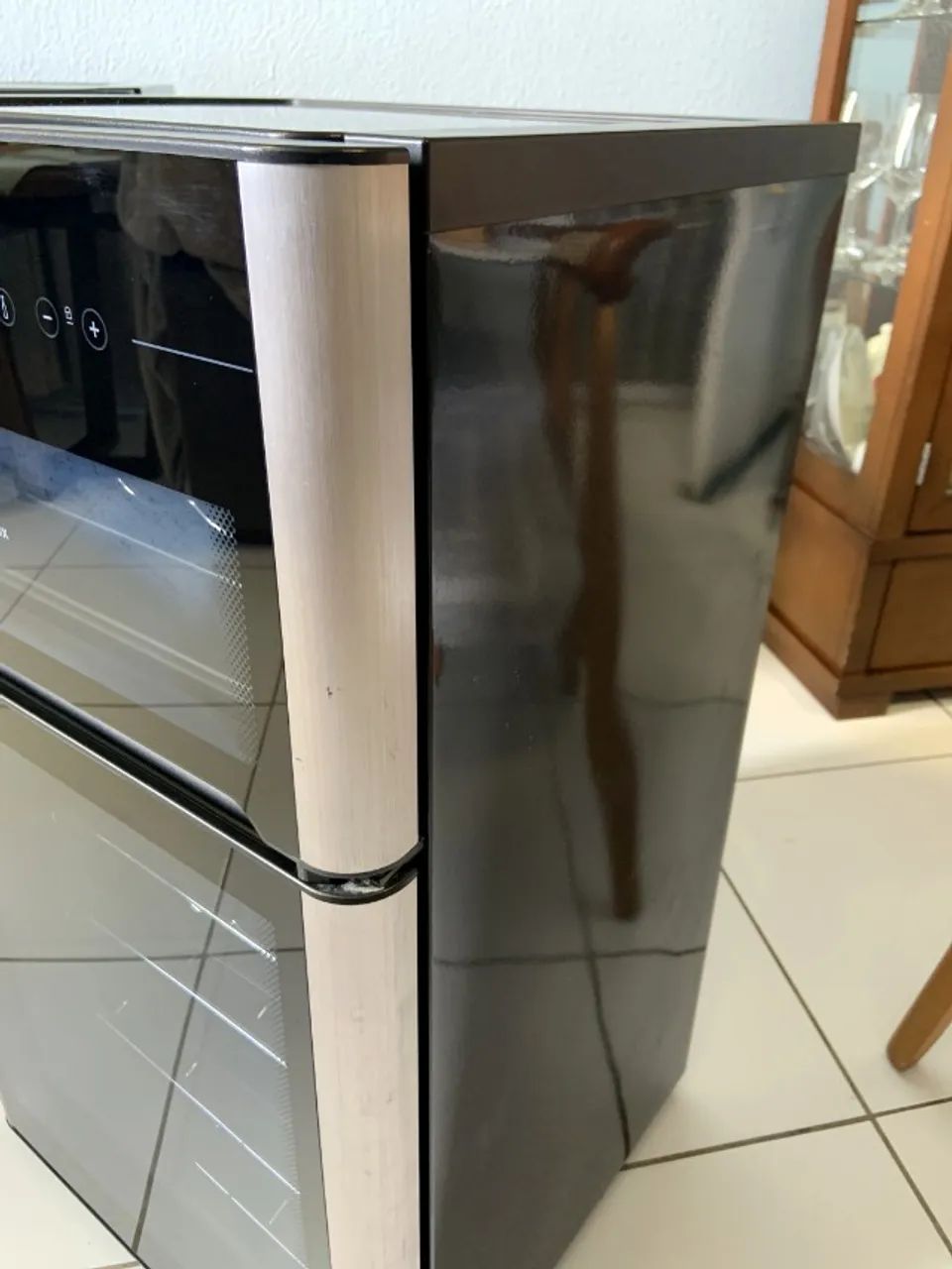 Adega Electrolux ACD29 29 Garrafas Dual Zone 220V - Foto 3