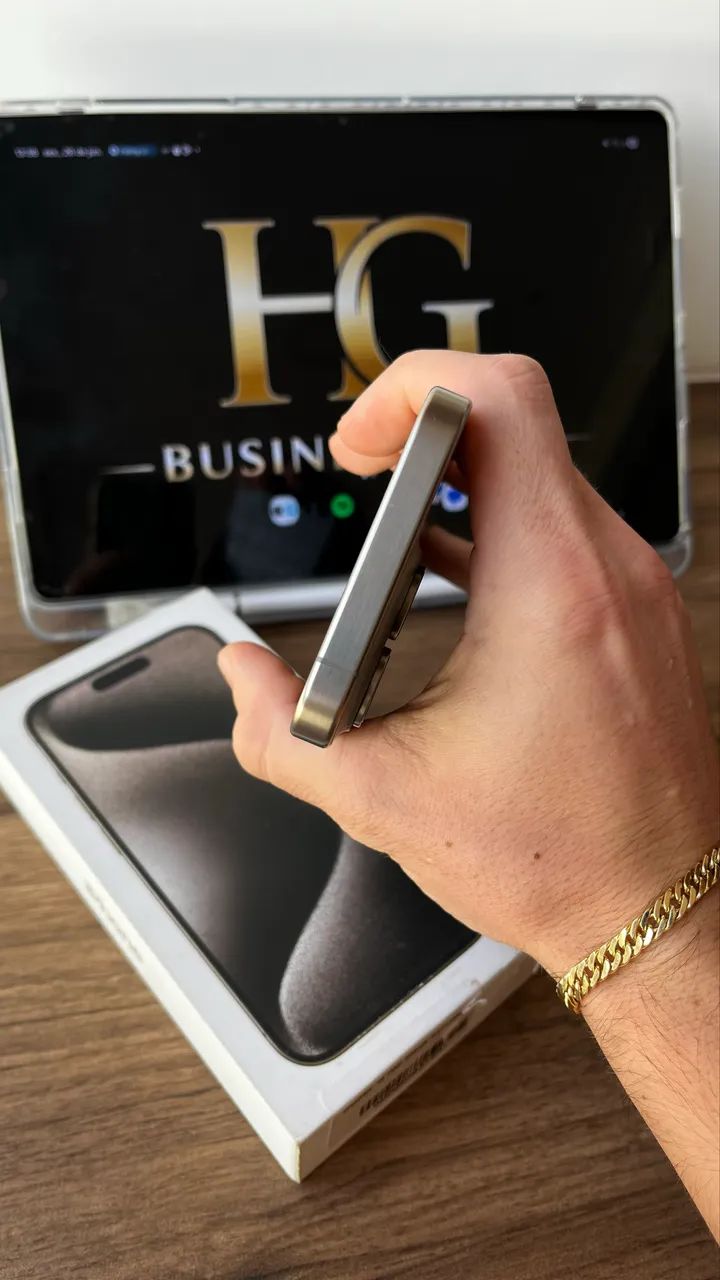 iPhone 15 Pro 256gb com NF Impecável Garantia - Foto 5