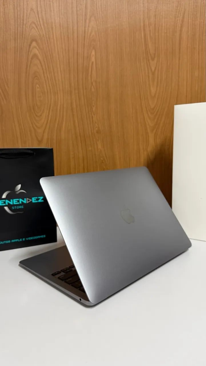 Macbook Air M1 2020 8gb / 256gb Space Gray, Bateria 100% é
