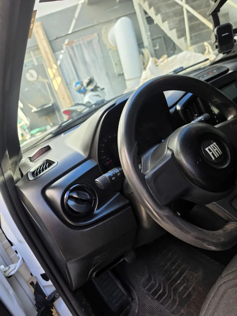Fiat Strada Endurance 1.4 Flex 8V CS Plus 2023 - Foto 4