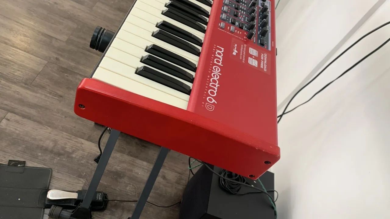 Nord Electro 6d 61 - Foto 5
