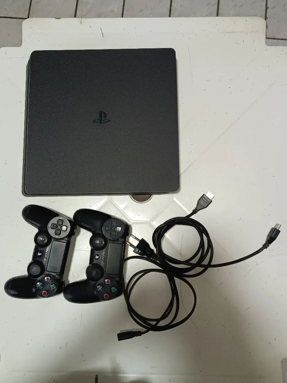 PS4 SLIM 1TB - Foto 2