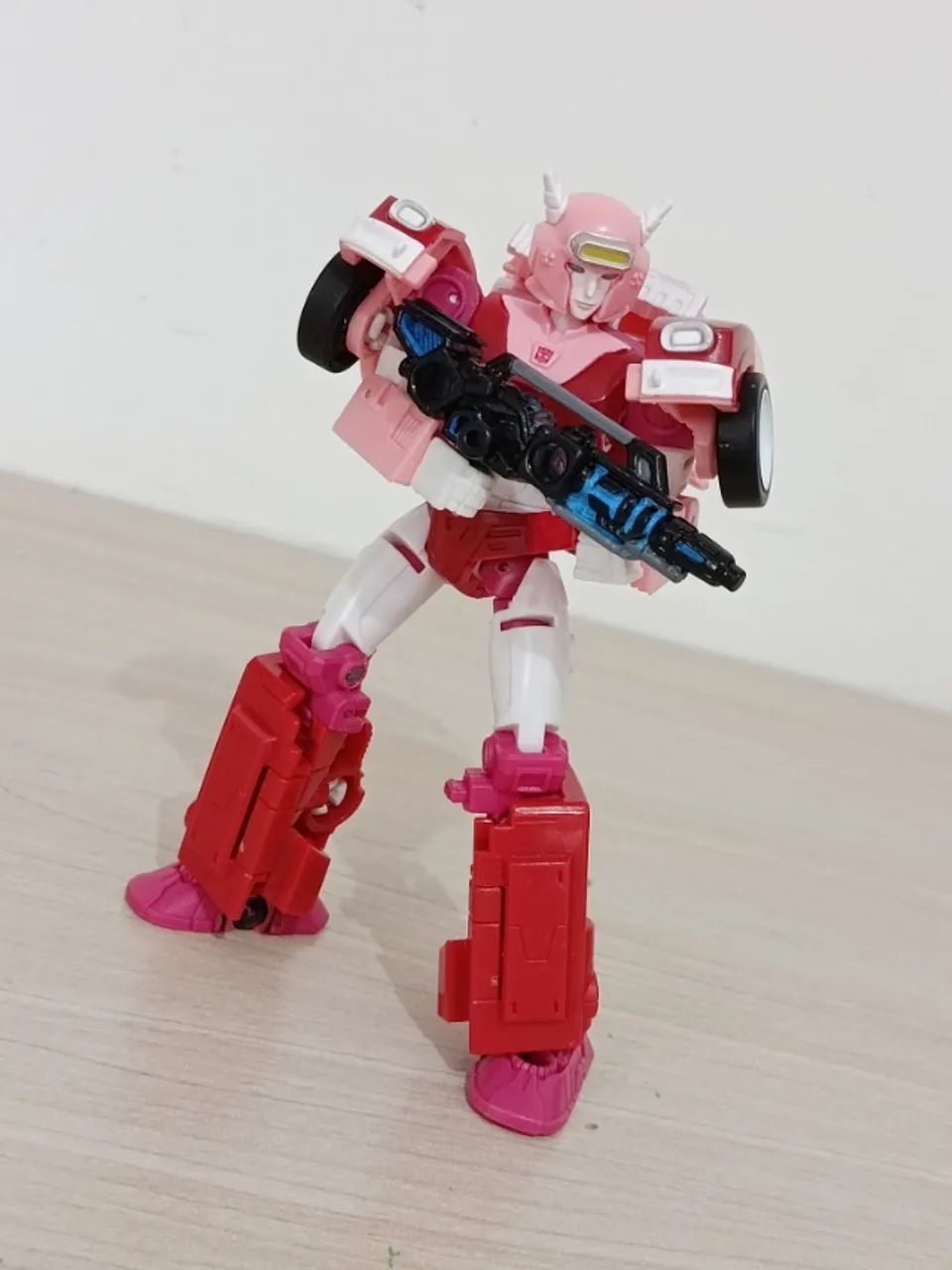 Transformers Legacy Elita 1 - Foto 2