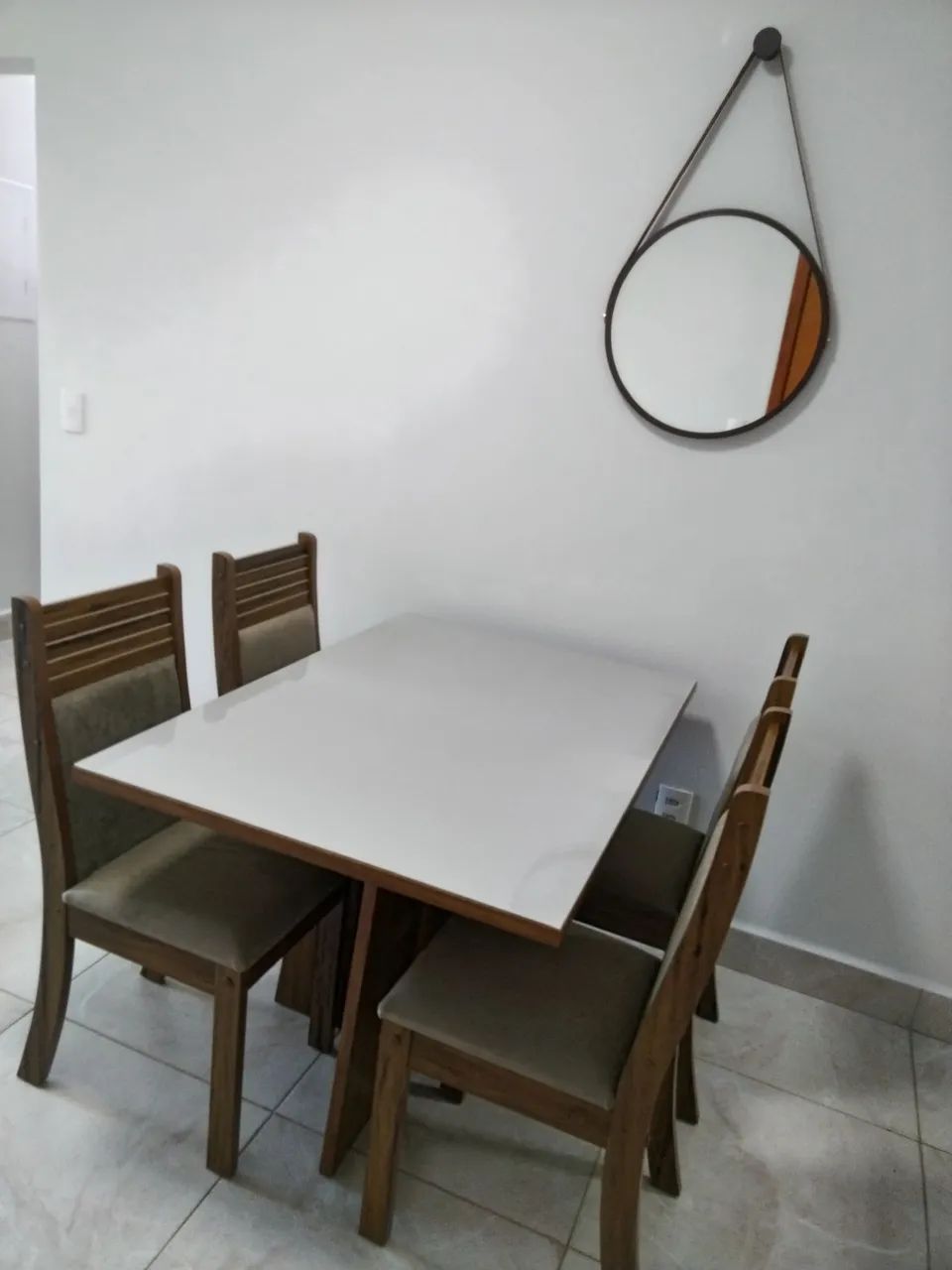 Vendo Mesa 4 lugares