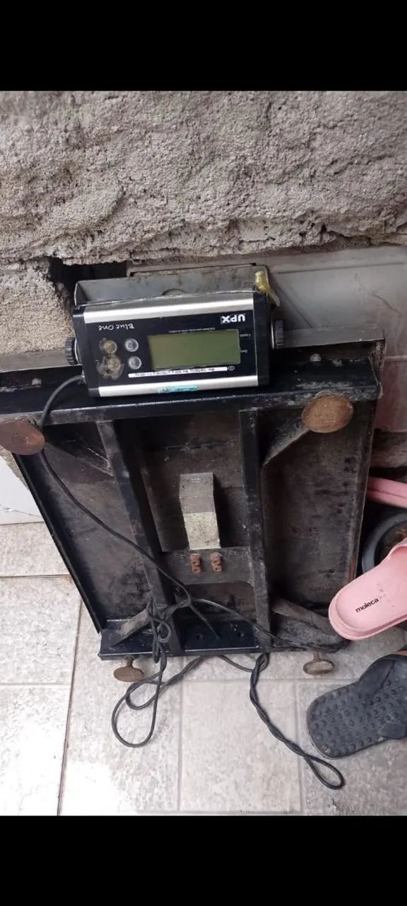 Upx 300 kg ótima para ferro velho