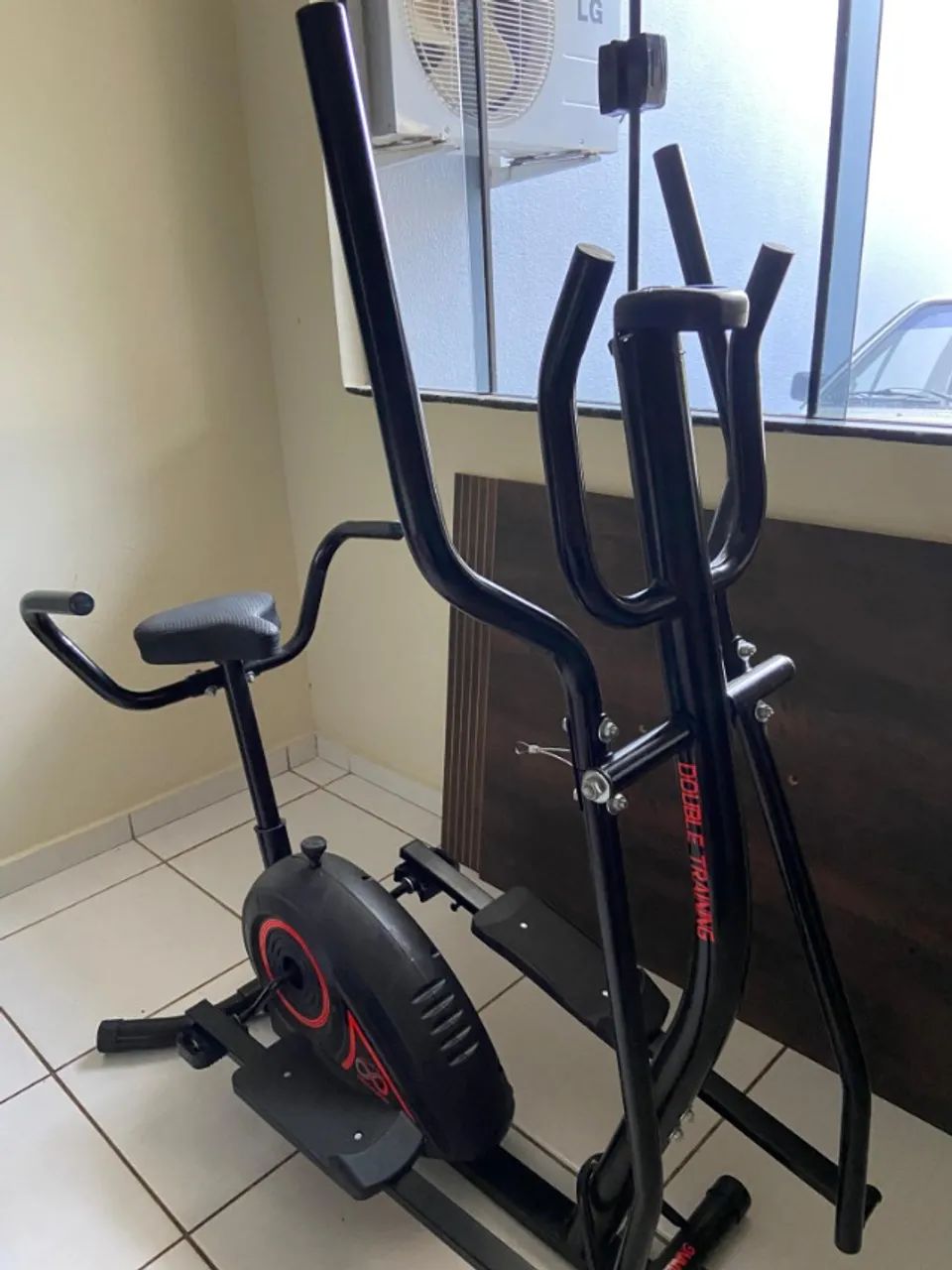Bicicleta ergométrica 2 em 1