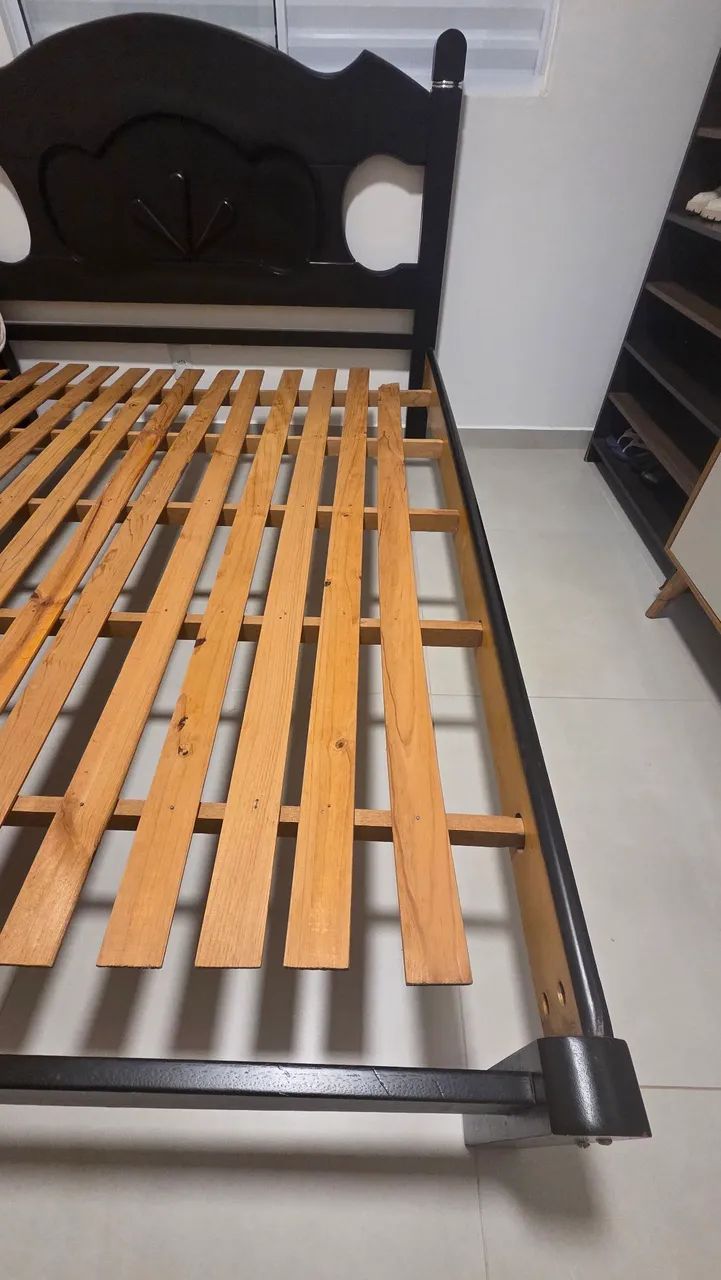 Cama Queen em Madeira  - Foto 2