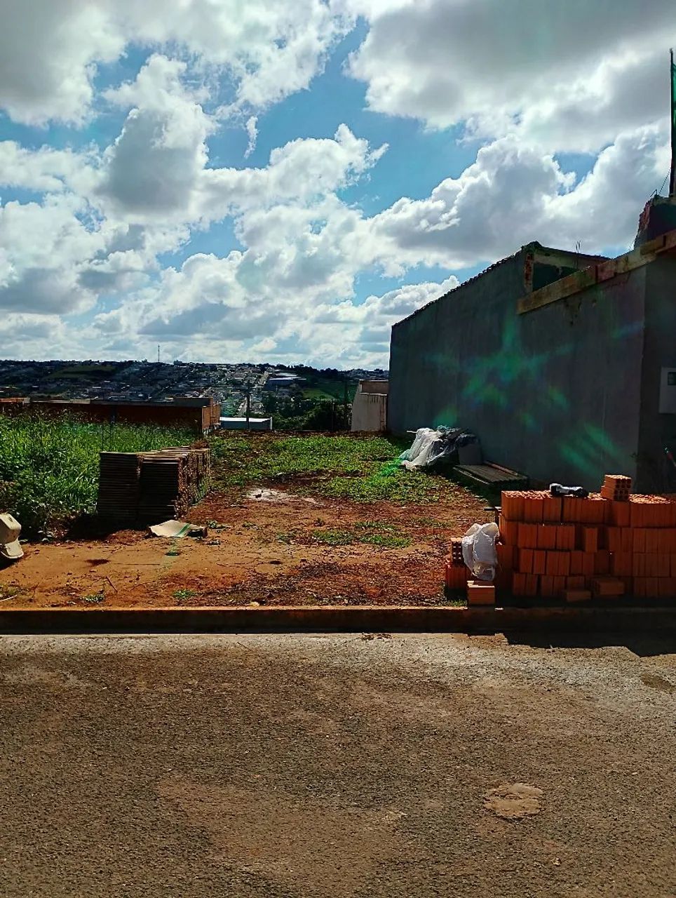 MEIO TERRENO EM ARAPONGAS  - Foto 5