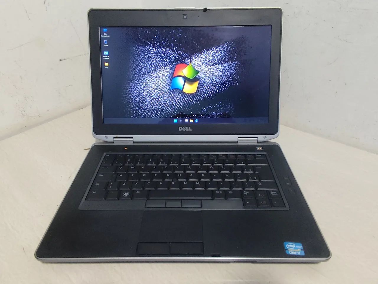 Notebook Dell Core i7 6GB Ram windows 11, Super Rápido  - Foto 2