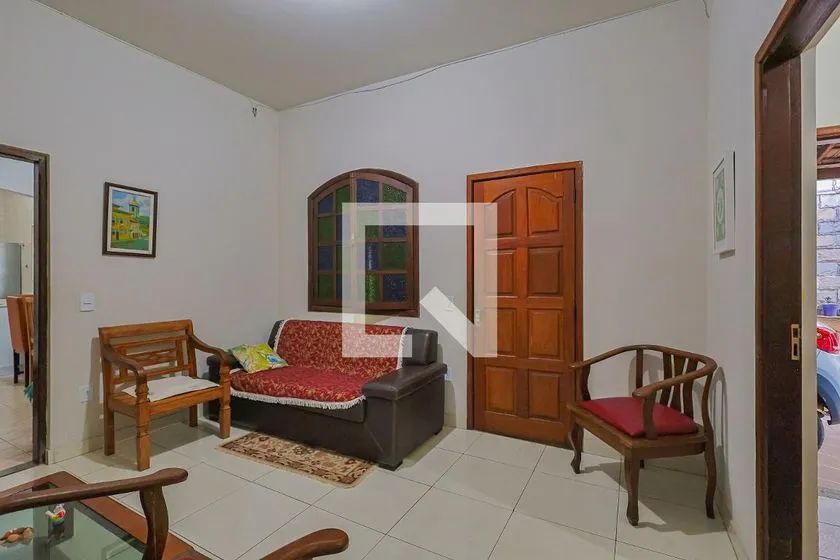 Casa à Venda - Floresta, 5 Quartos, 162 m2 - Foto 2