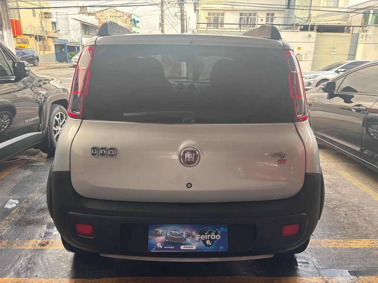 Fiat Uno WAY 1.4 EVO Fire Flex 8V 5P 2011 - Foto 4