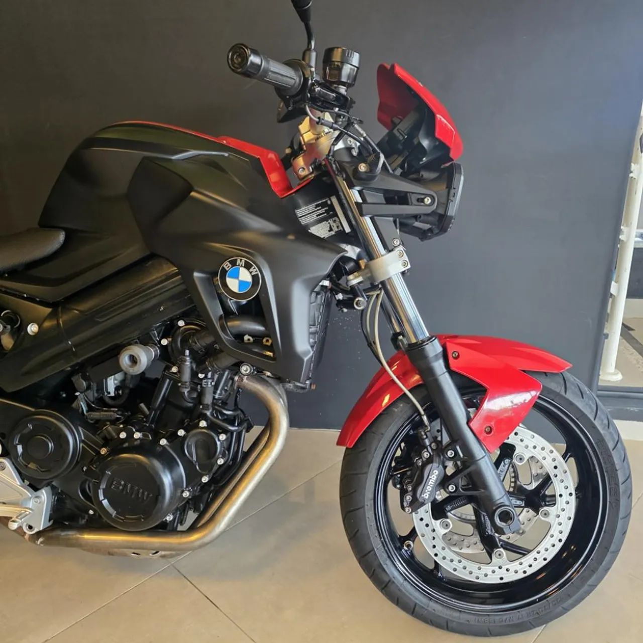 F 800 R - Foto 3