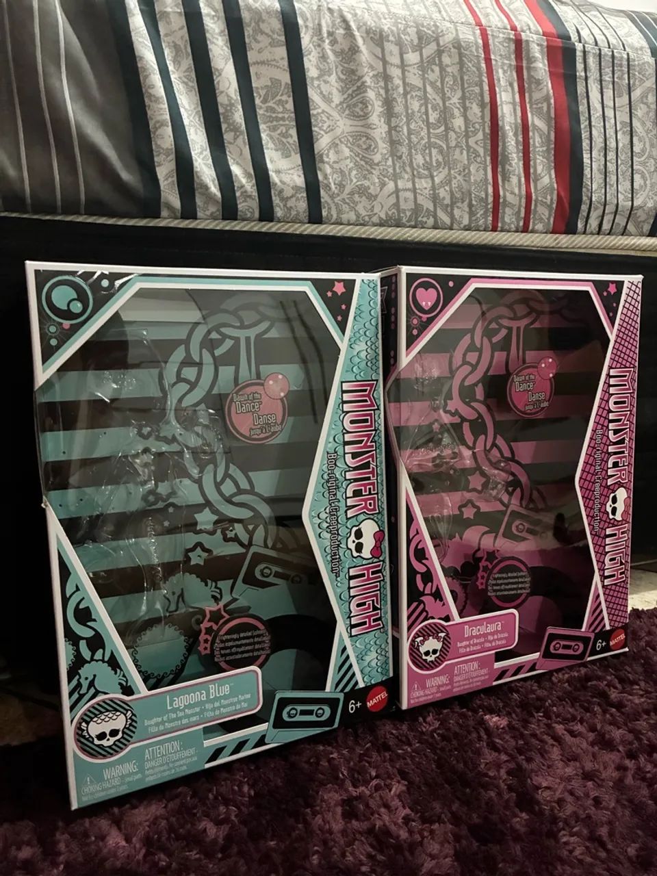 Caixas dotd monster high - lagoona e draculaura 
