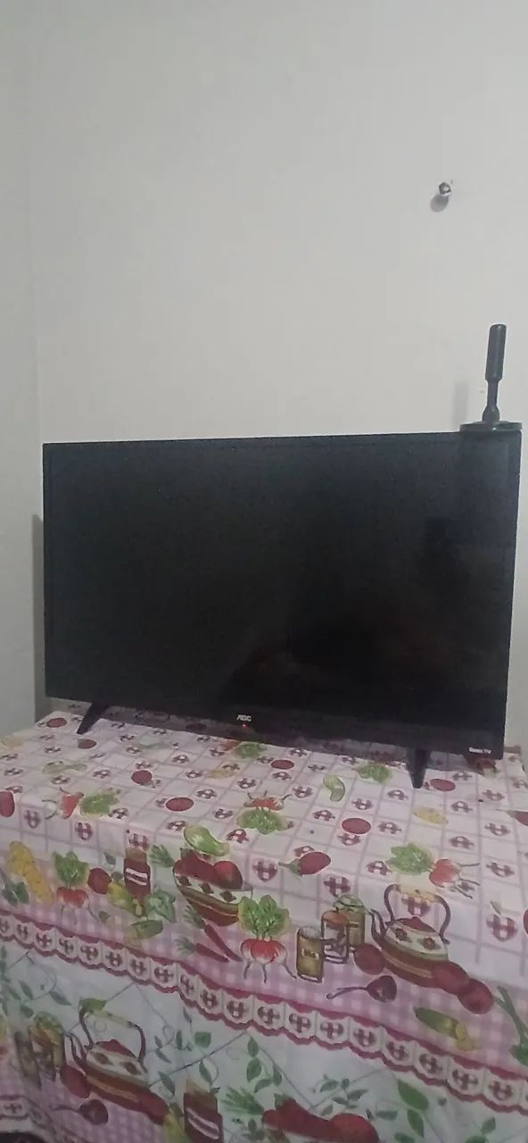 Tv smart AOC 