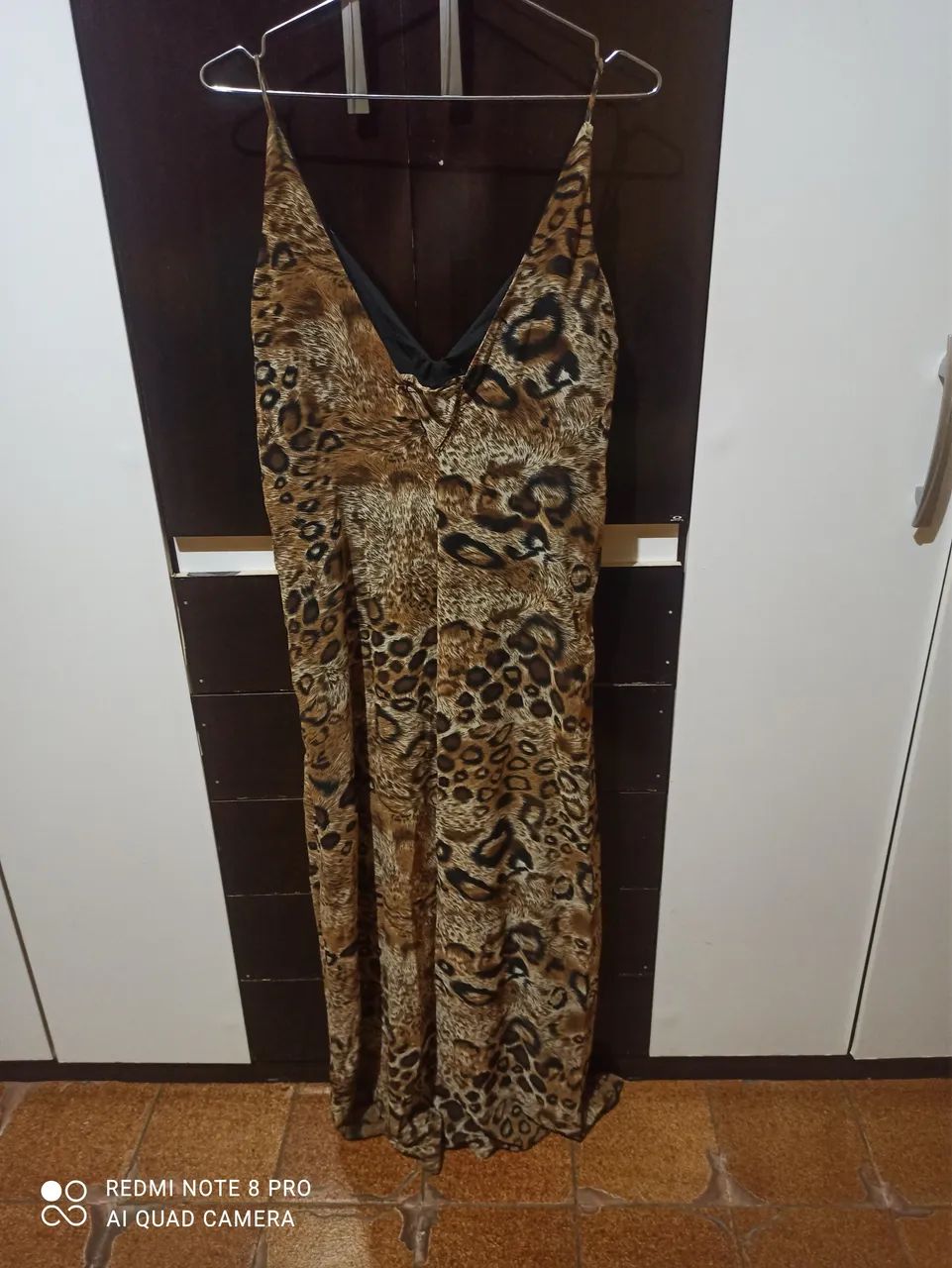 Vestido todo em renda e macacão todos G