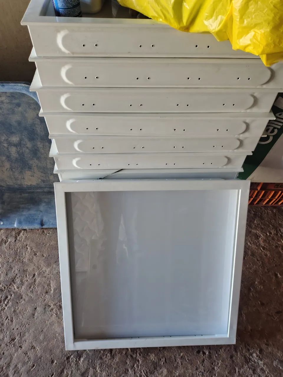 Luminária calha com 4 lâmpadas 60cm - Foto 5