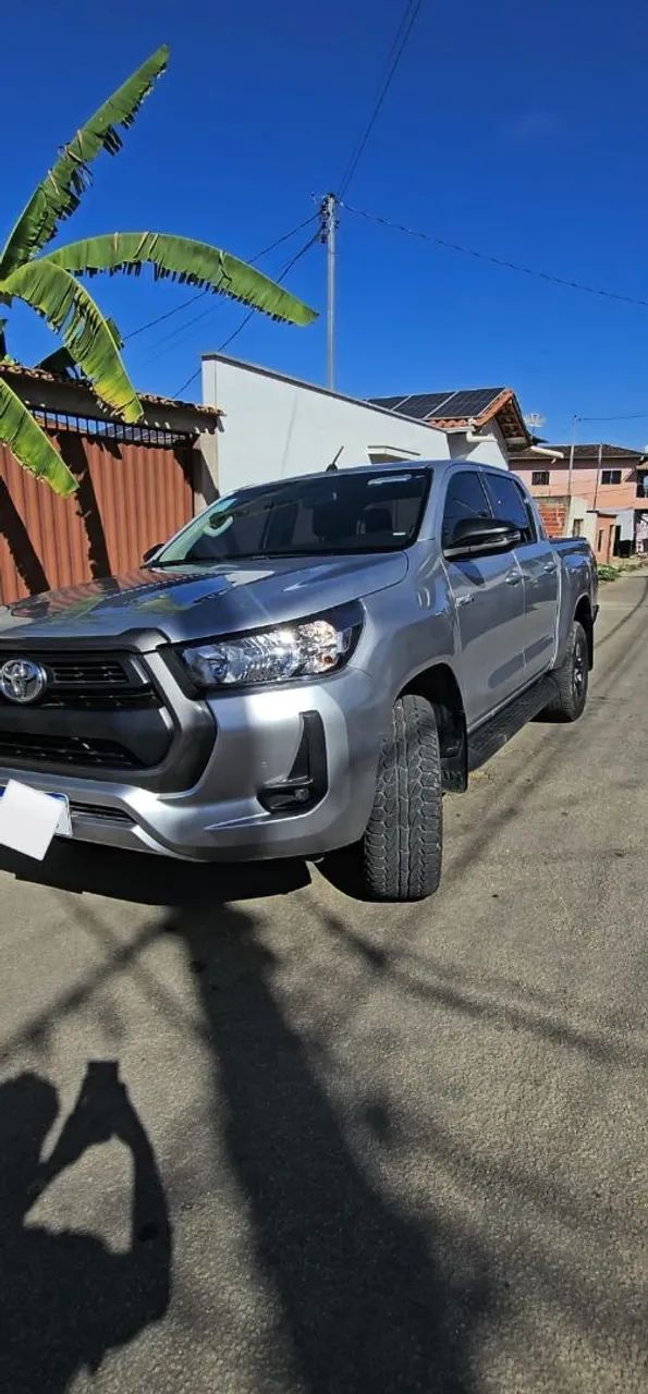 Toyota Hilux CD 4X4 2.8 DIESEL AUT. 2025