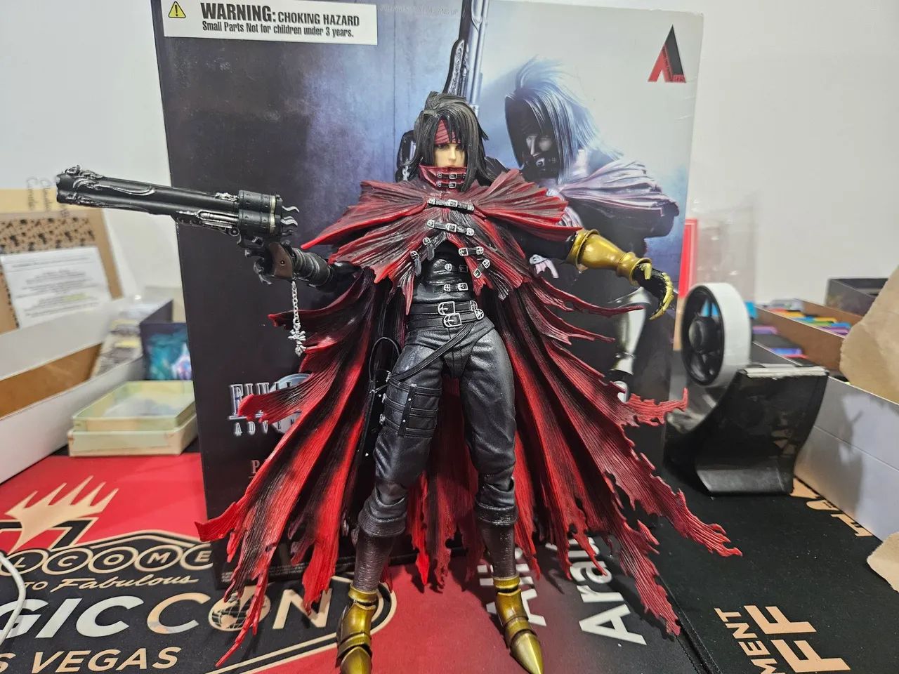 Final Fantasy VII Action Figure Vincent Valentine Adventure