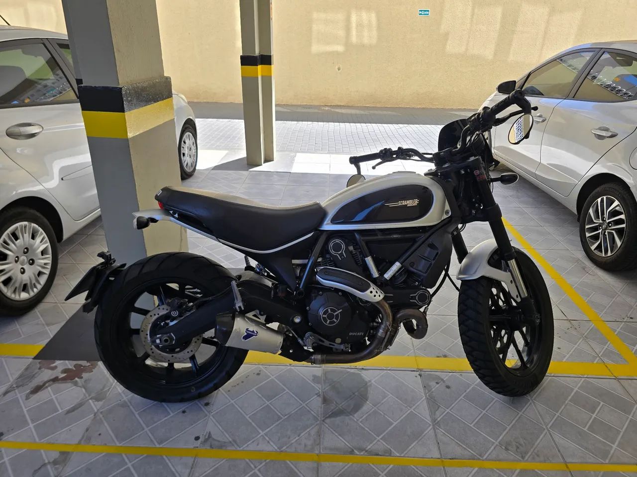 Ducati scrambled icon 800cc 2018 - Foto 5
