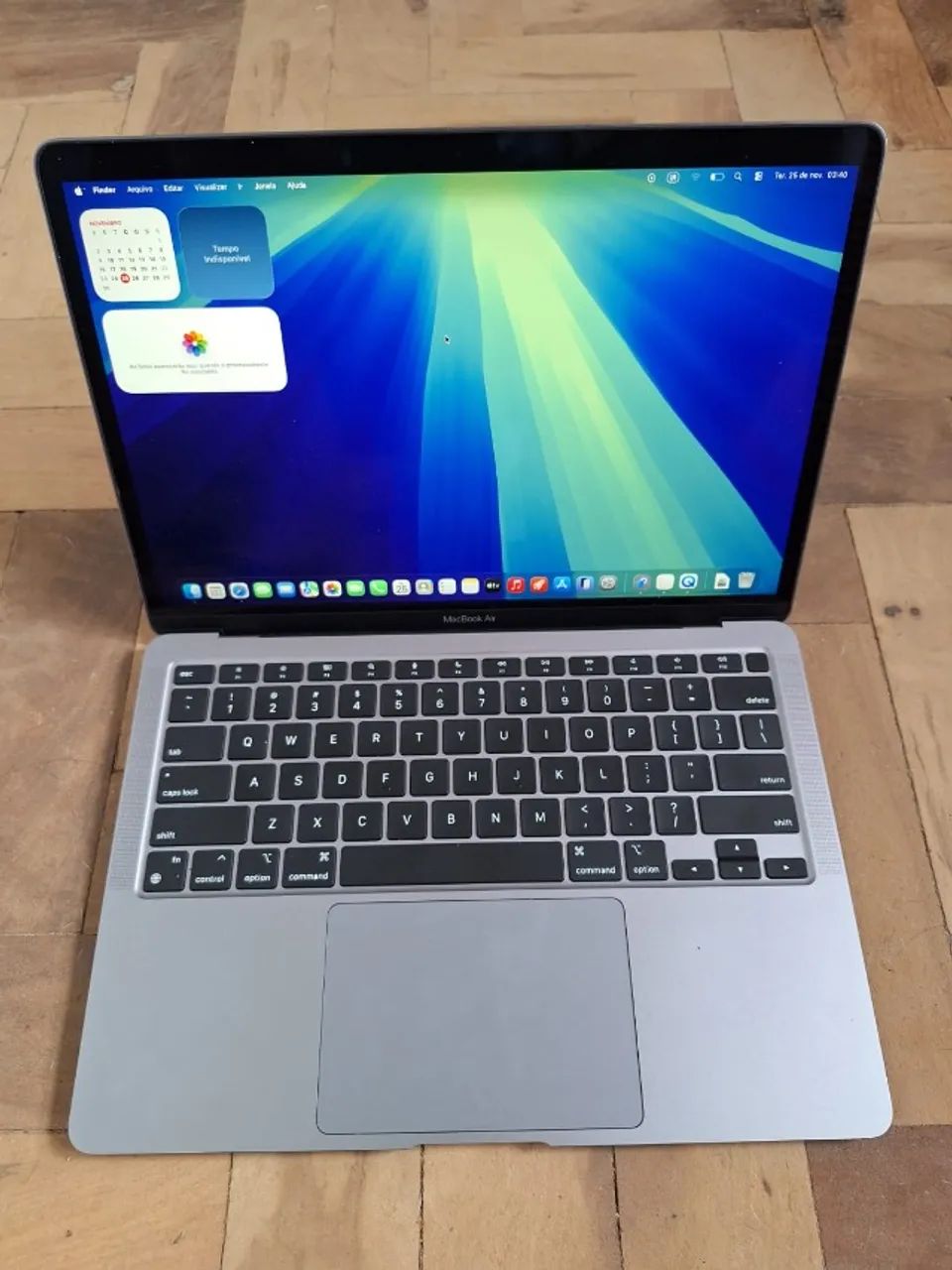 Apple Macbook Air M1 16GB RAM 256GB SSD 13 Polegadas 2020 Cinza Em