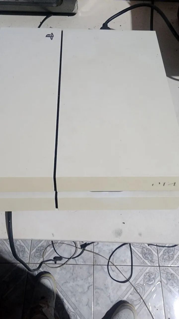 Ps4 fat branco