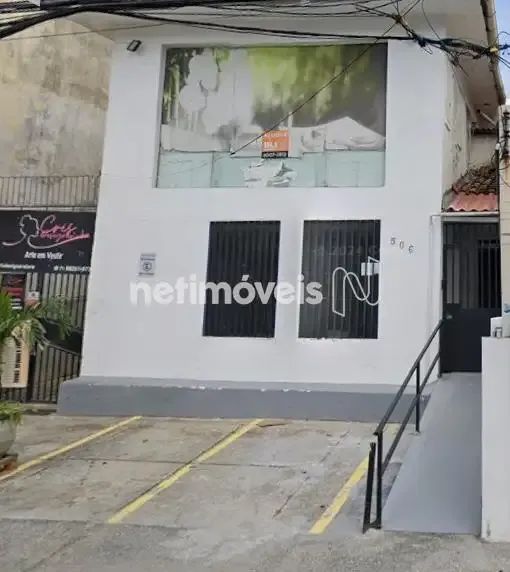 CASA COMERCIAL NO CORAÇÃO DA BARRA