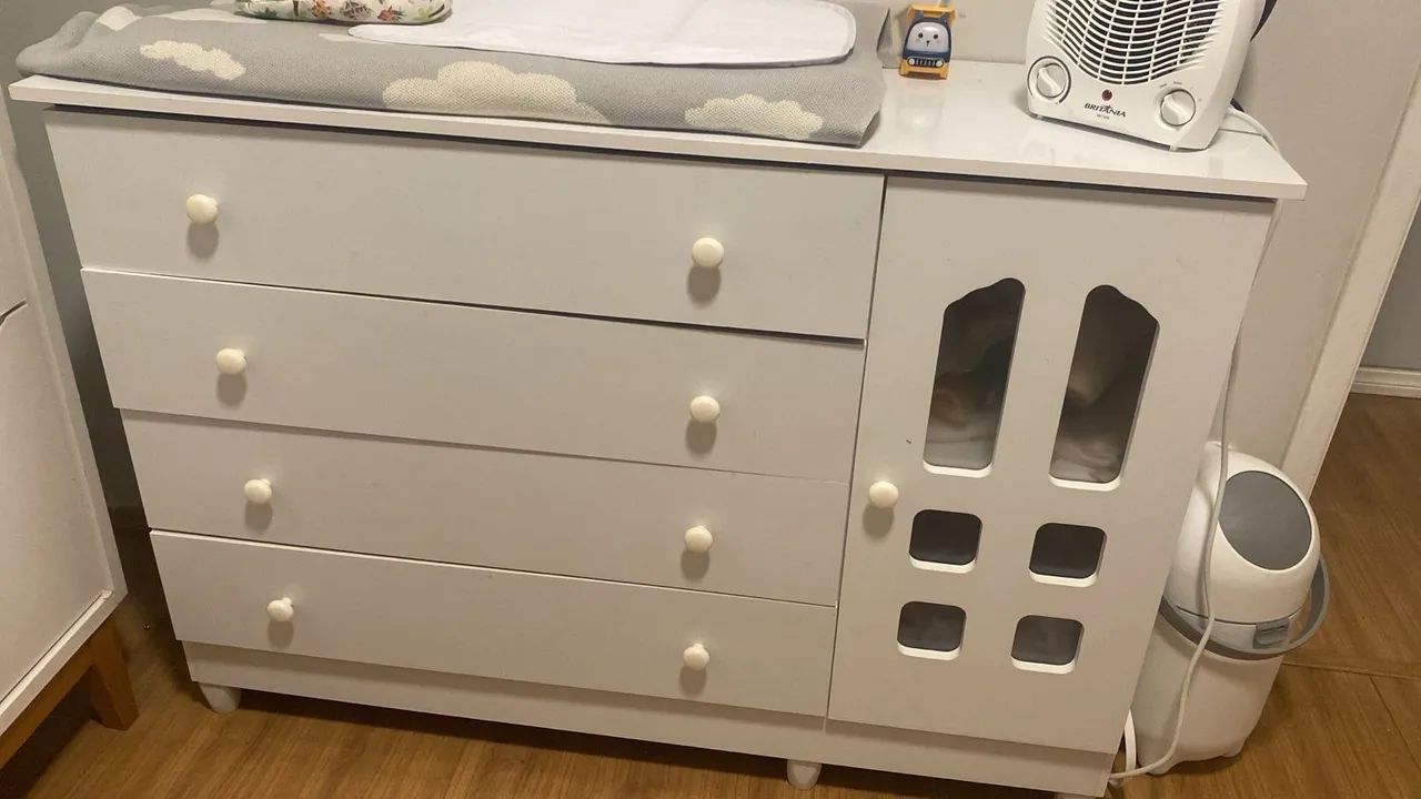 CÔMODA INFANTIL 