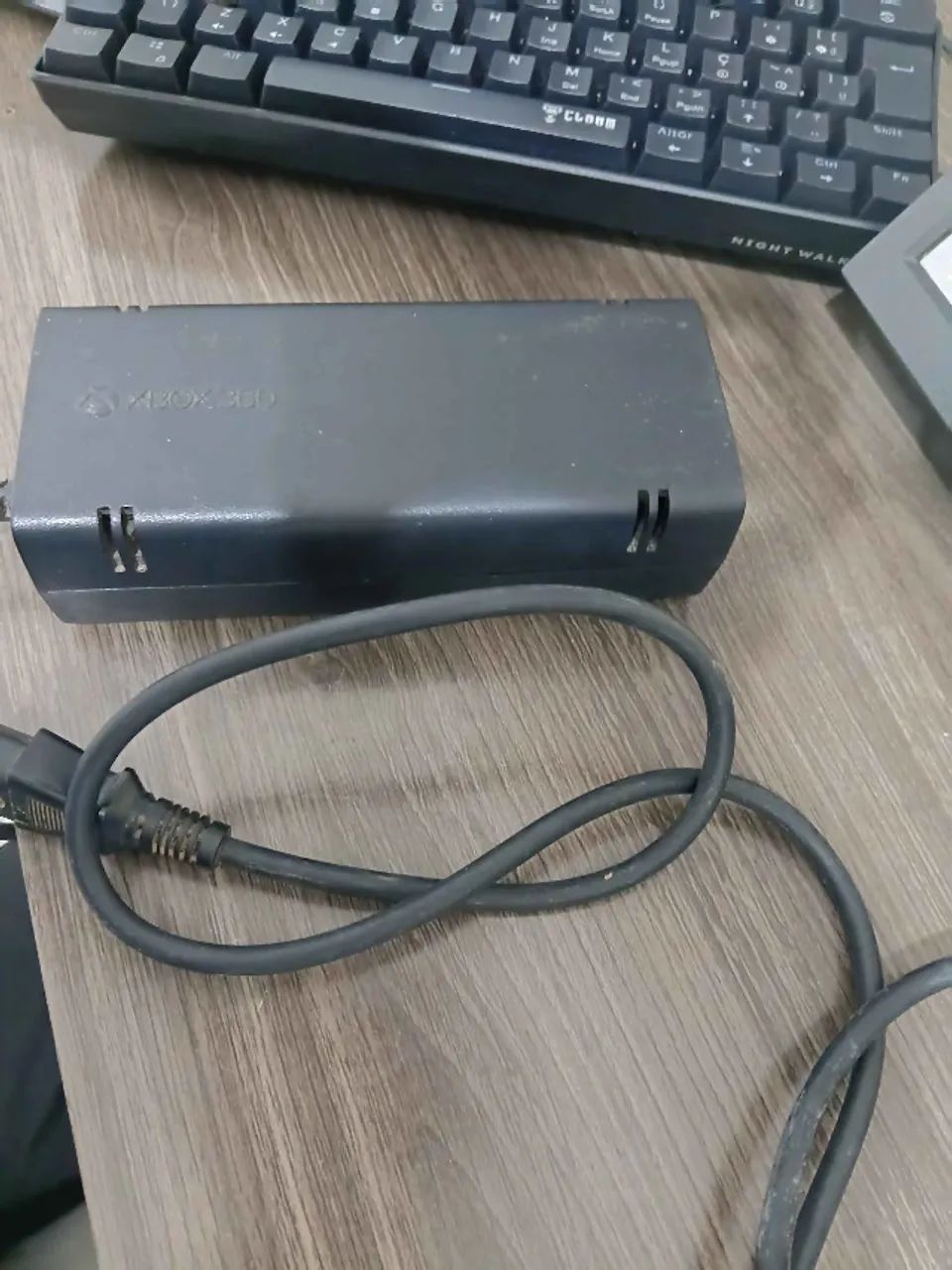 Fonte Xbox 360 135W Original - Funcionando ? - Foto 2