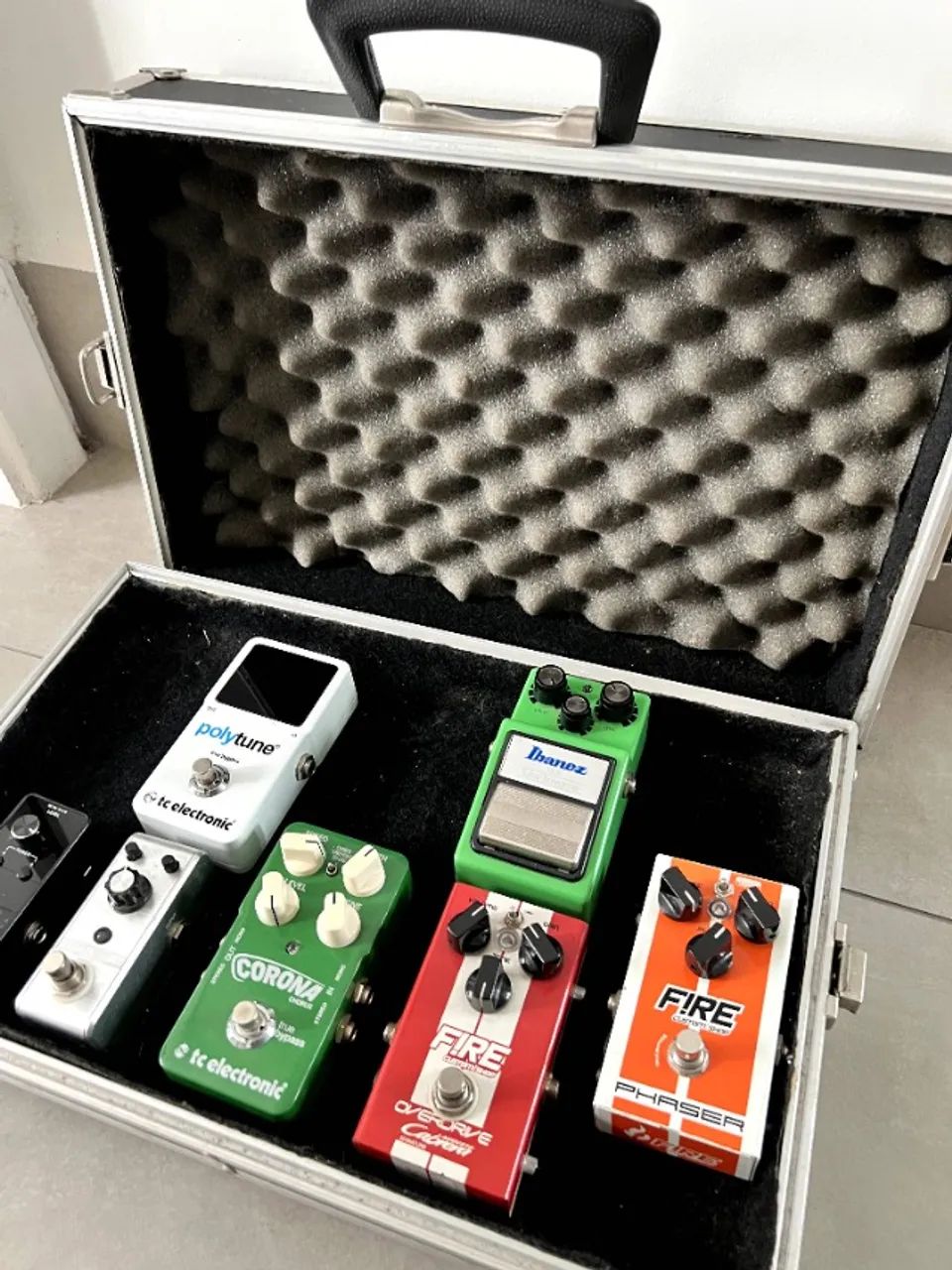 Pedal board hard case com alça