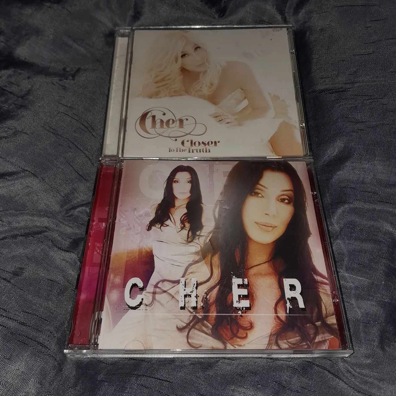 2 cds Cher- closer to the truth 
