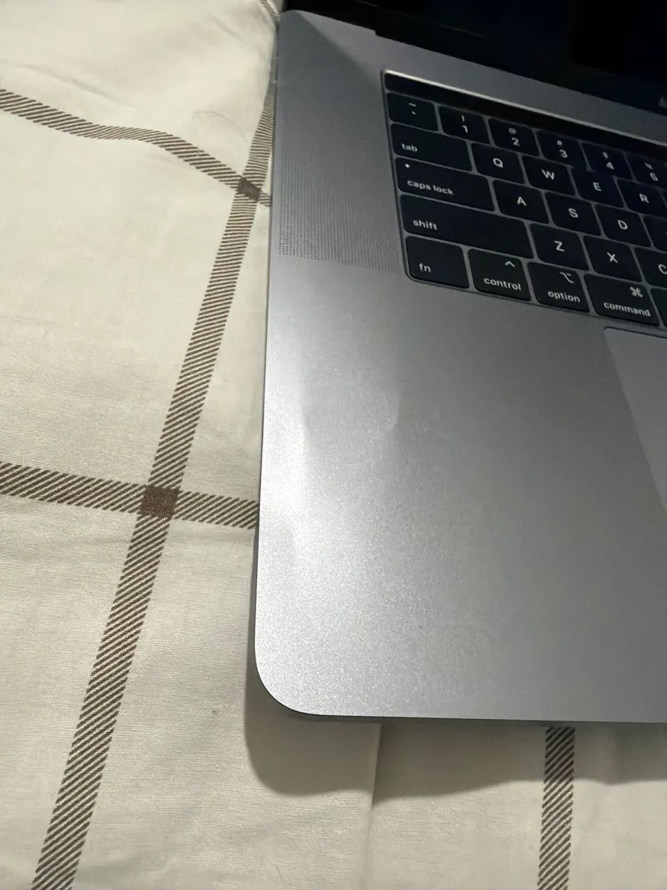 Excelente MacBook Pro 2019 i9 16RAM 512SSD - Foto 5