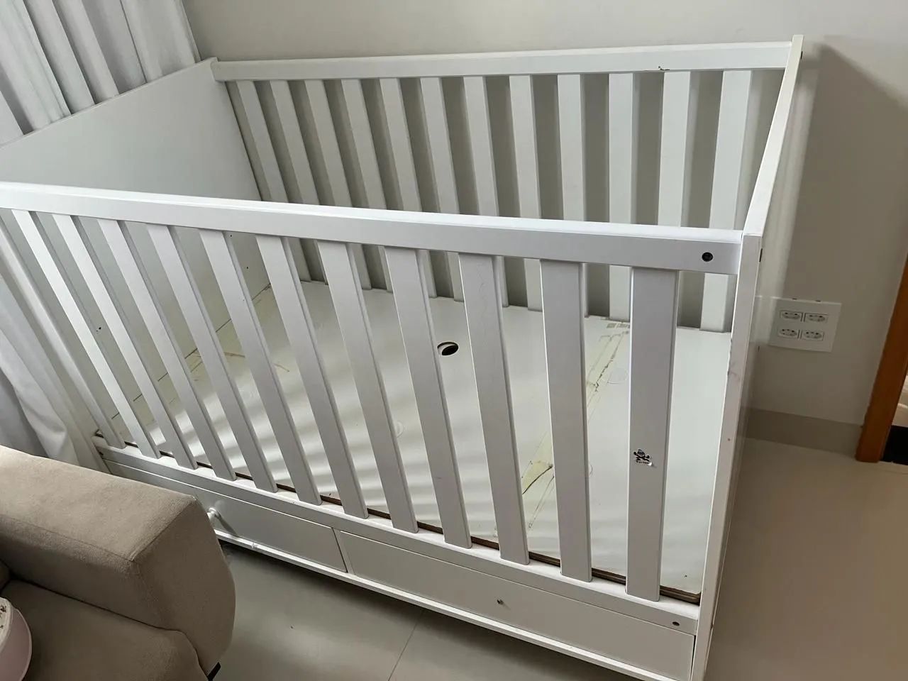 Berço branco Tok & stok - Foto 4