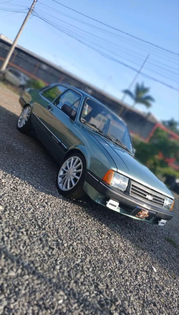 Chevrolet Chevette Chevette L / SL / SL/e / DL / SE 1.6 1988