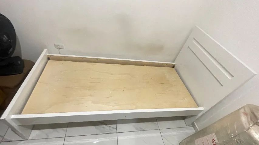 Cama solteirão em bloco de madeira  - Foto 2