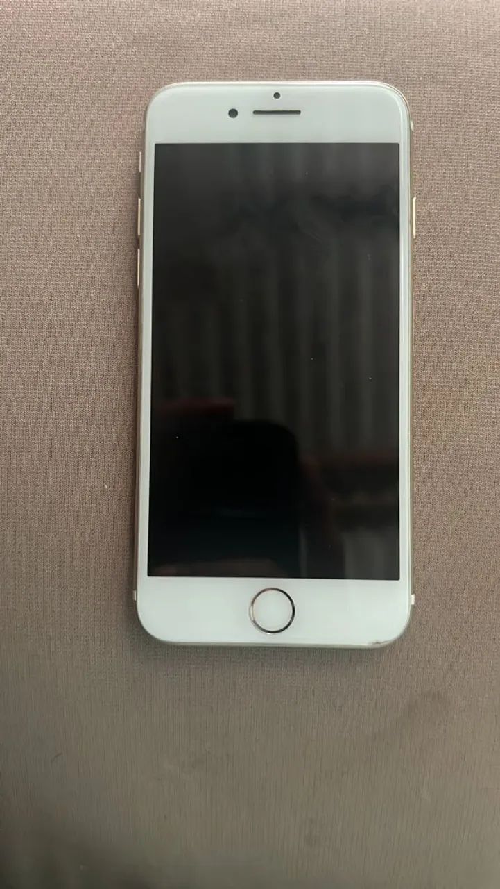Vende-se iPhone 7