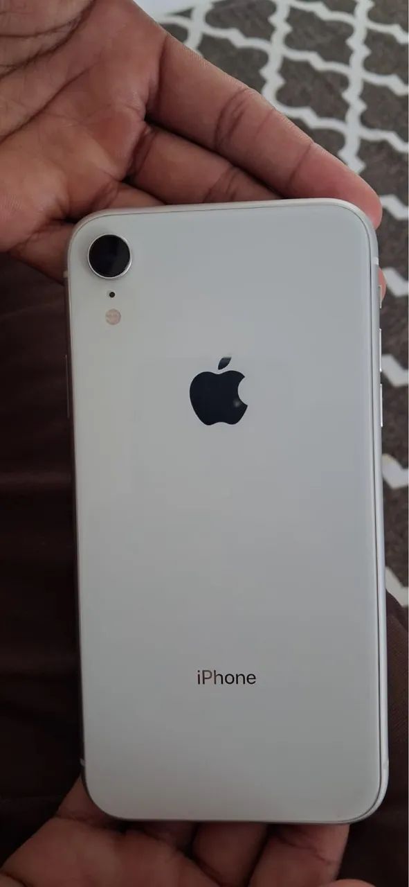 iPhone XR 64g