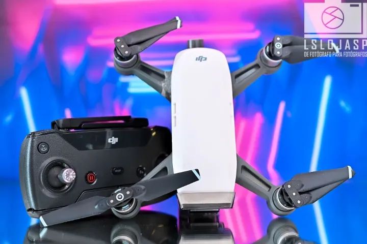 (Detalhe) Drone DJI Spark FHD, Anti-colisão, Modos Inteligentes