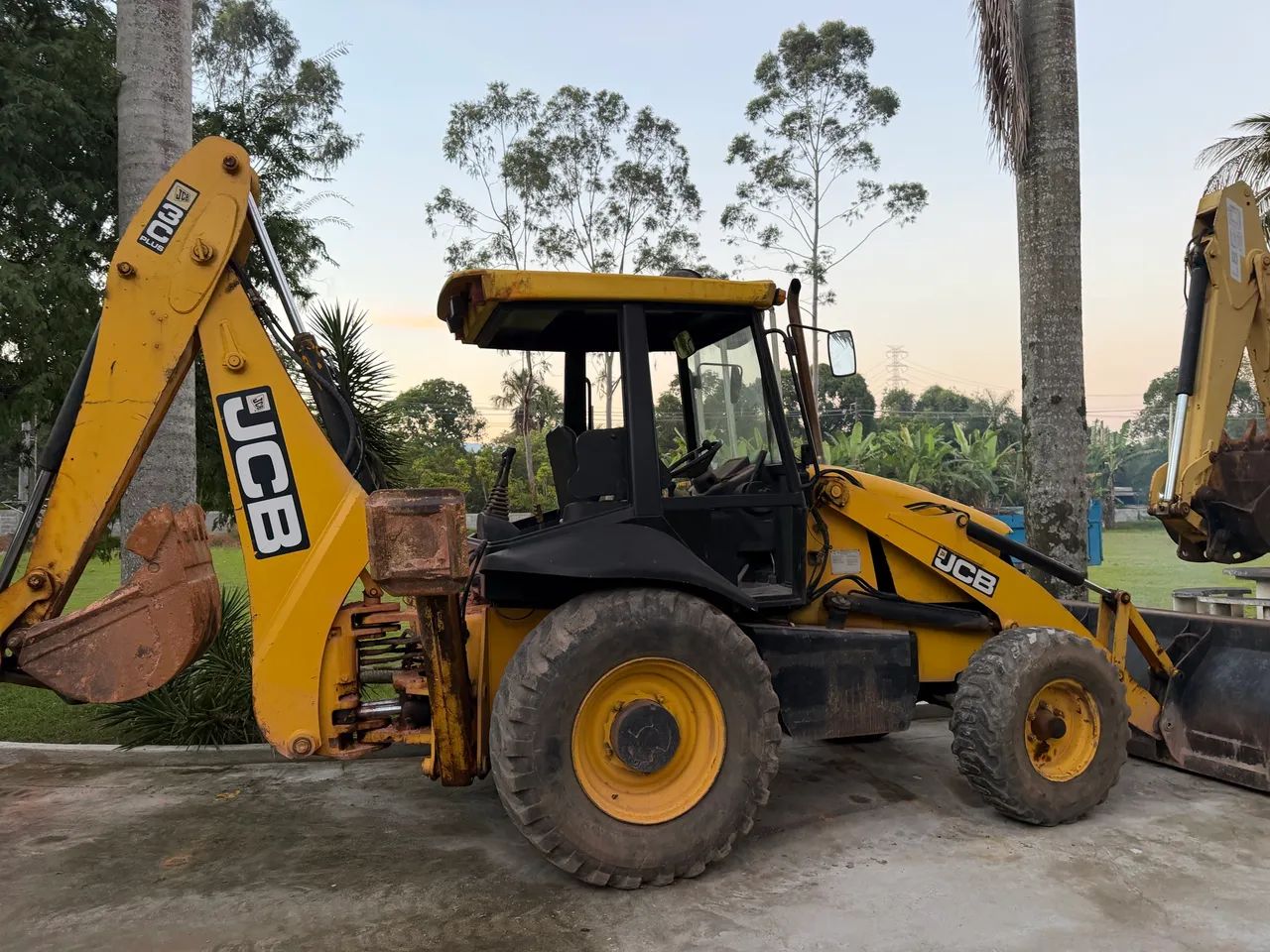 Retroescavadeira JCB 3c 