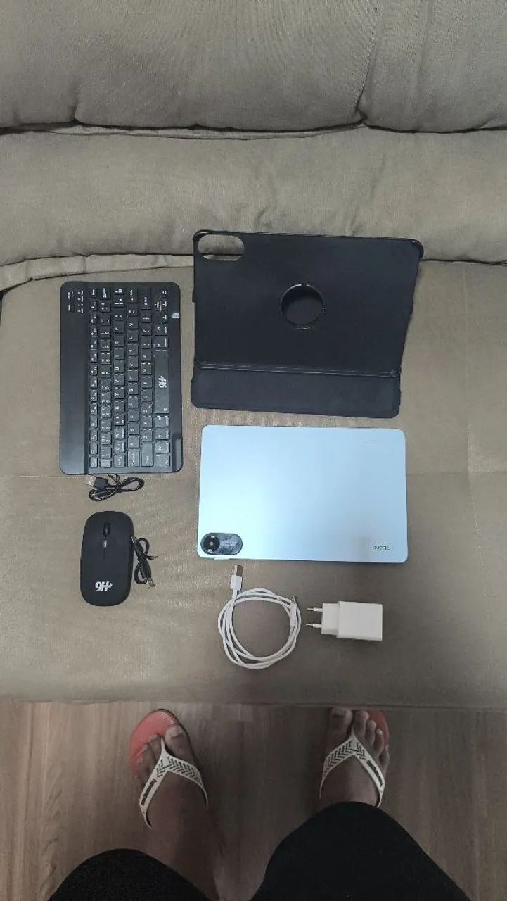 XIAOMI REDMI PAD 2 COMPLETO. 