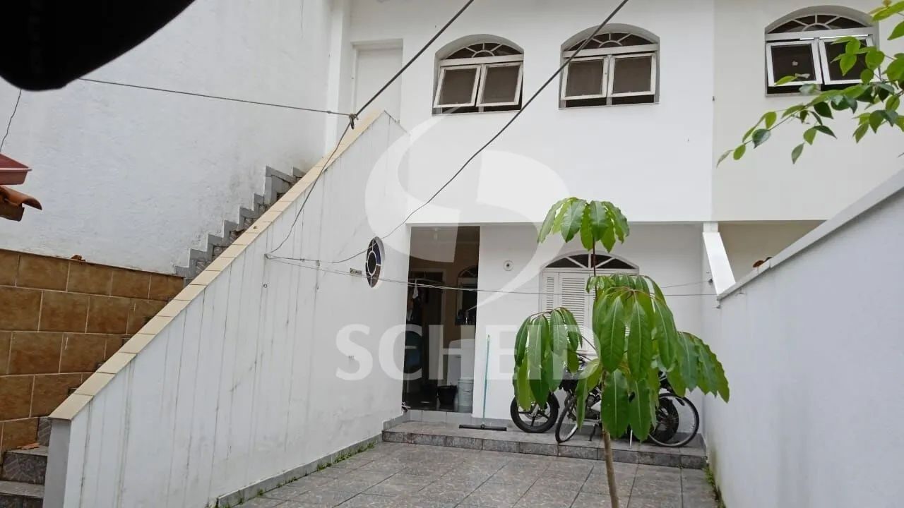 Casa à venda na Mascote, 200m², 4 quartos, 2 suítes, 2 vagas